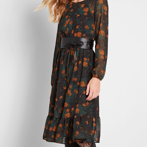 Modcloth Dresses & Skirts - Modcloth Black and Orange Floral Midi Dress
